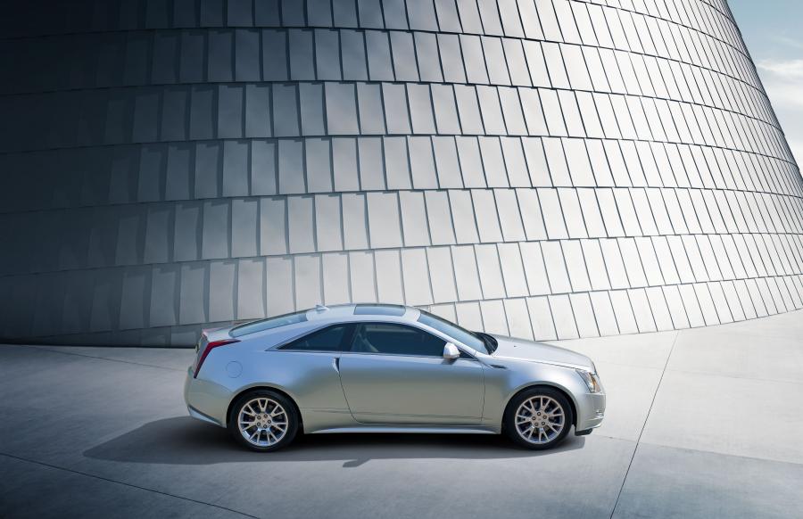  Cadillac CTS Coupe 2011 года  (фото 3 из 128)